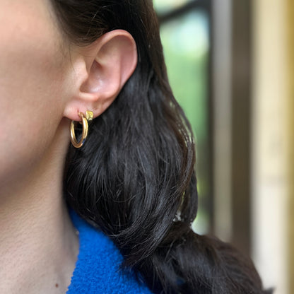 Estate 14KT Yellow Gold Hollow Tube Hoop Earrings 21mm