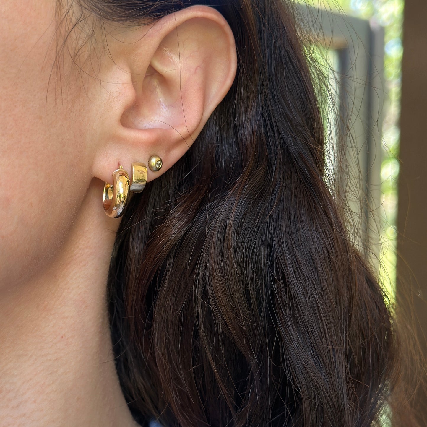 Estate 14KT Yellow Gold Hammered Hoop Earrings 15mm