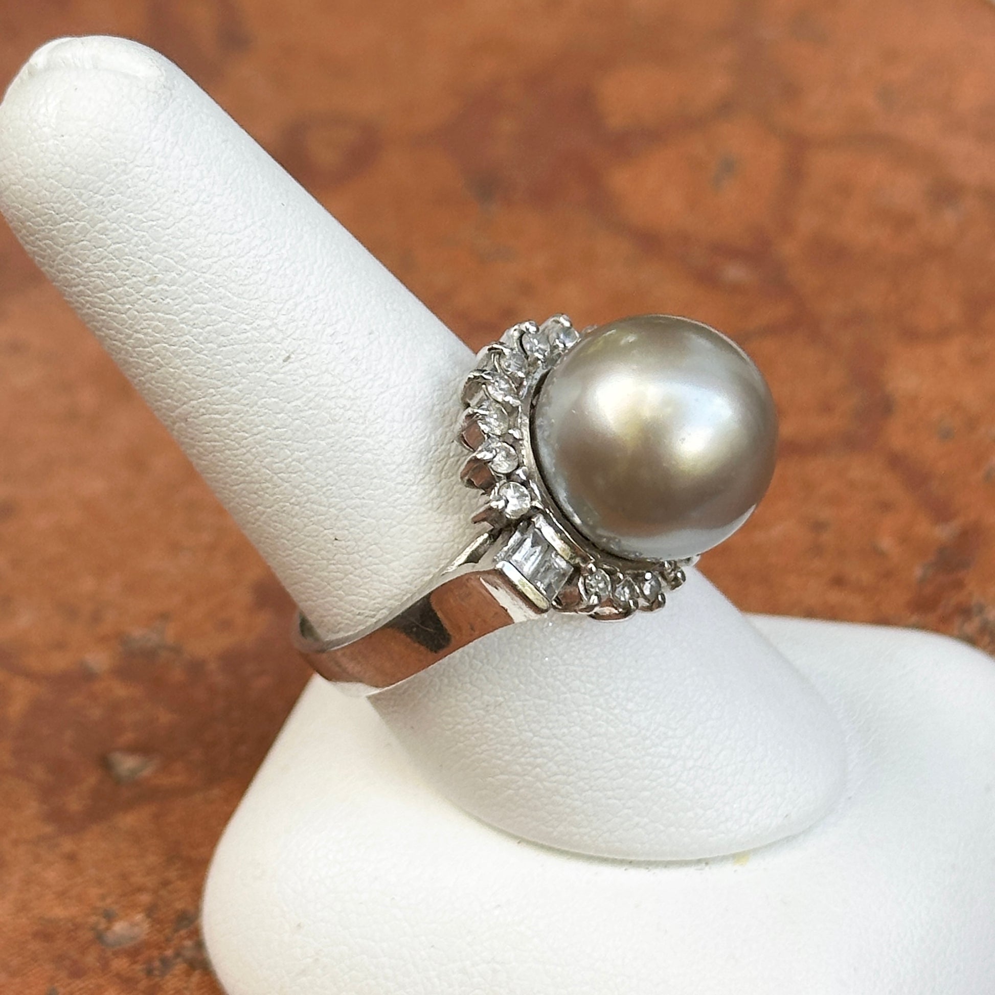 Estate 14KT White Gold Diamond + Genuine Tahitian South Sea Pearl Cluster Ring - LSJ