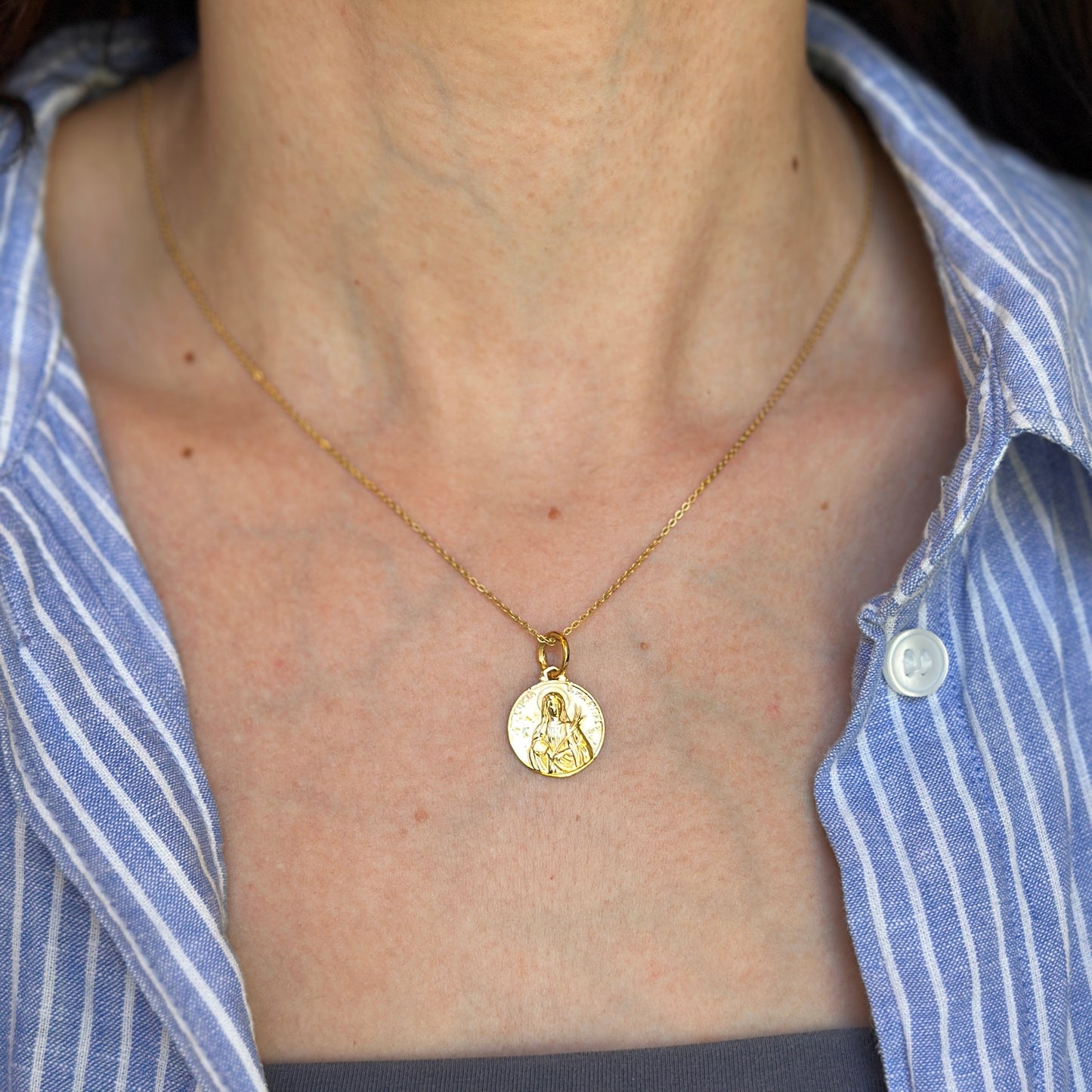 14KT Yellow Gold Polished St Lucia Medal Pendant 16mm