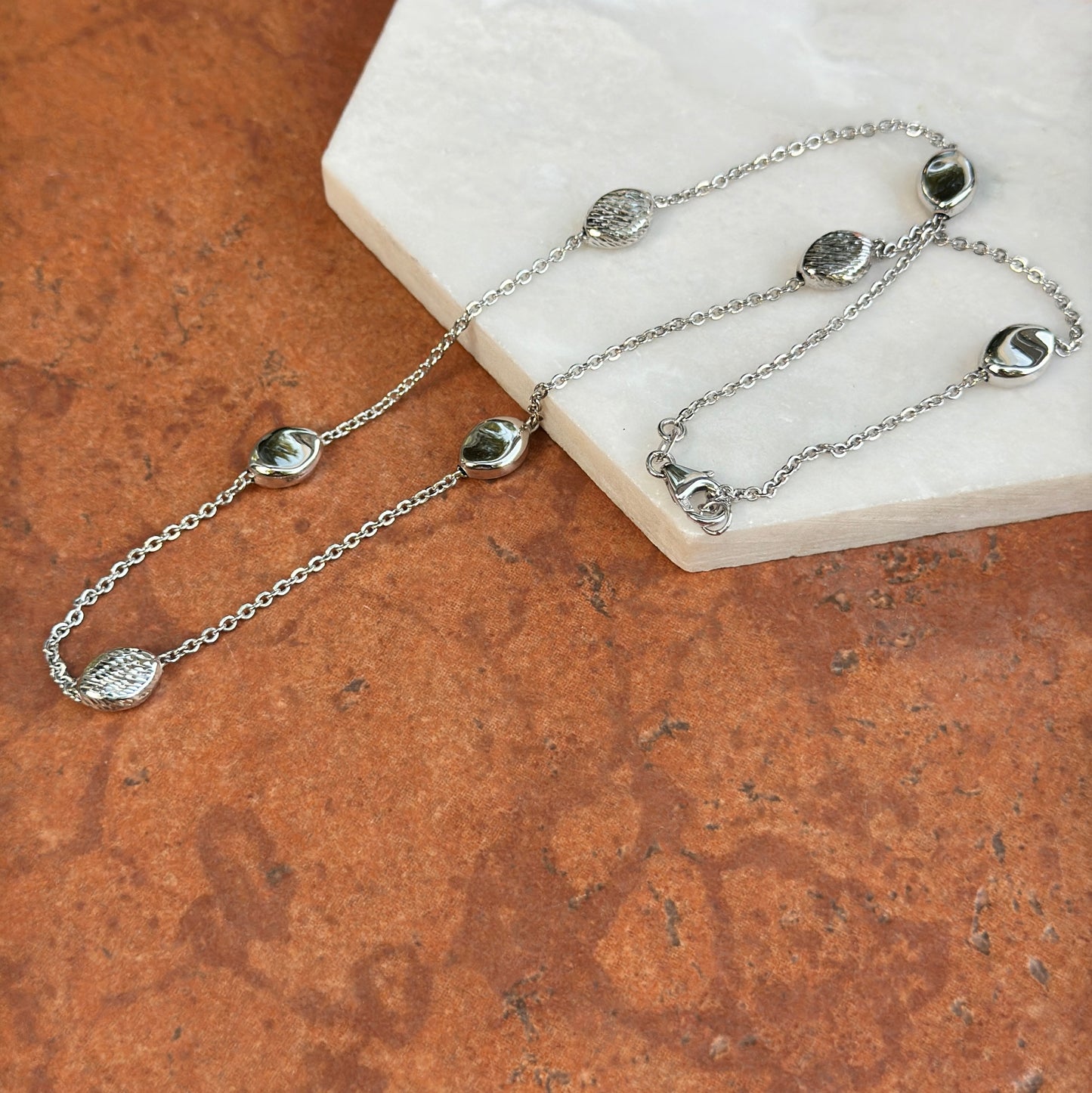 14KT White Gold Rolo + Puffed Station Oval Bead Necklace 18"