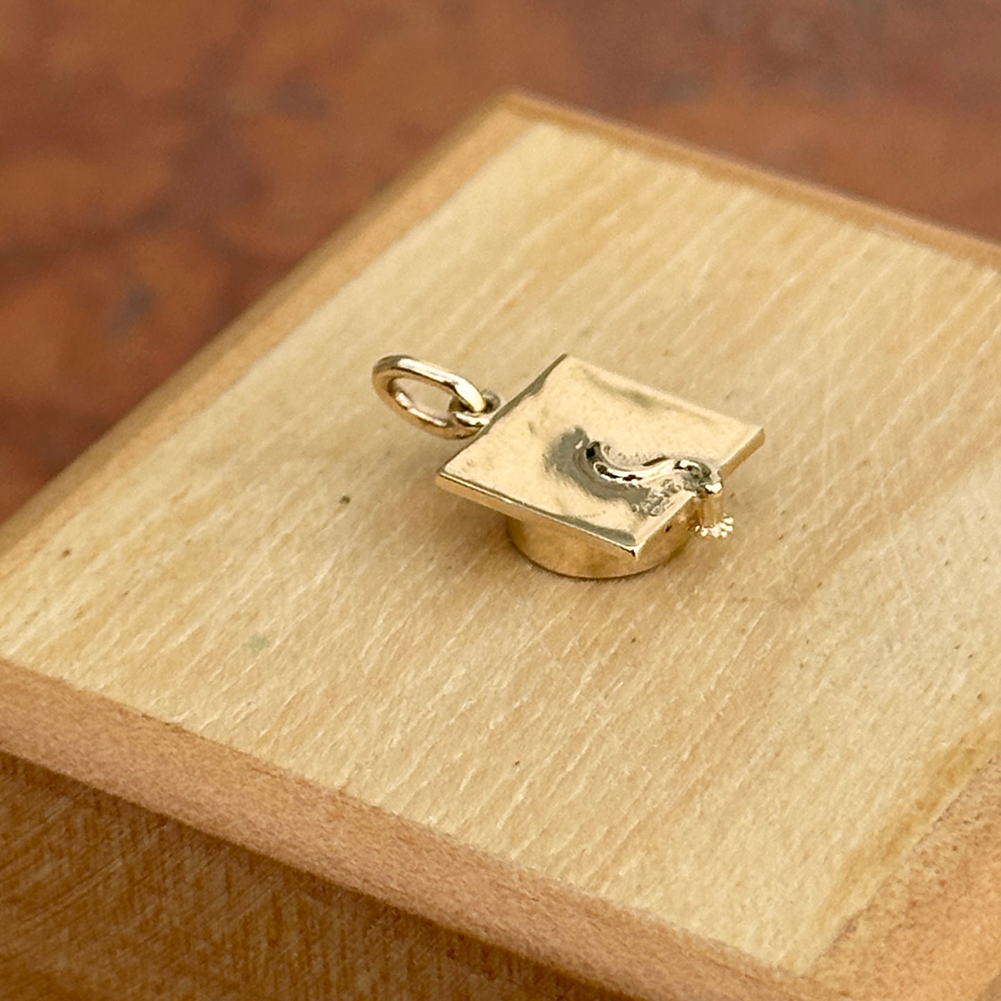 14KT Yellow Gold 3D Graduation Cap Pendant Charm