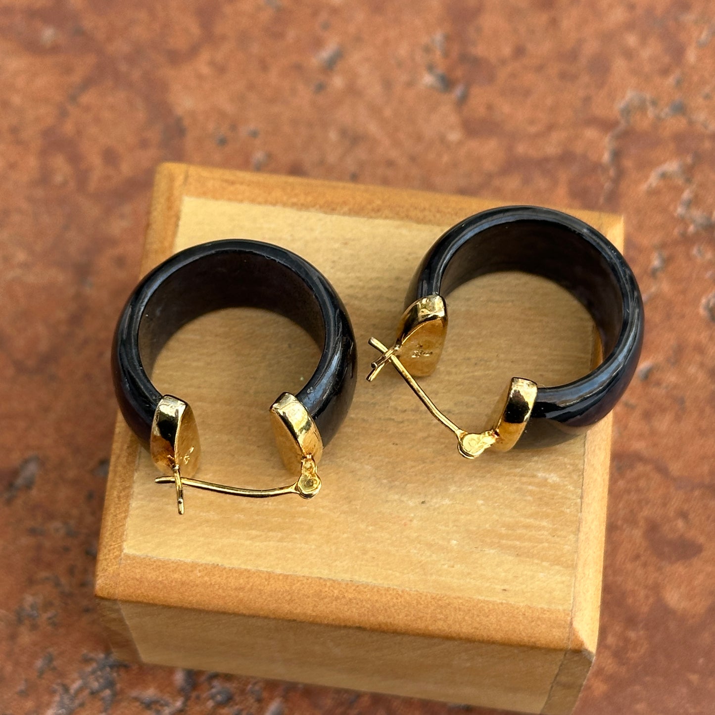 Estate 14KT Yellow Gold Plated Silver Black Jade Wide Round Hoop Earrings