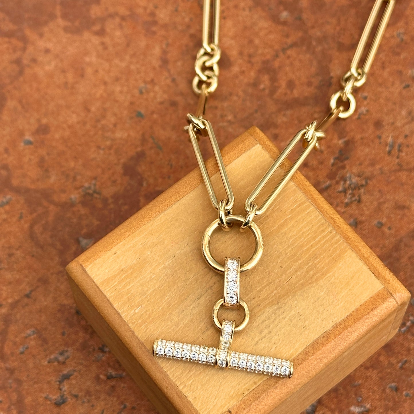 14KT Yellow Gold Pave Diamond Toggle Bar Chain Necklace