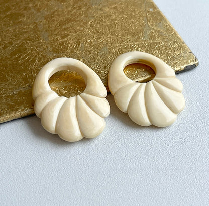 Cream Gemstone Oval Earrings Charms