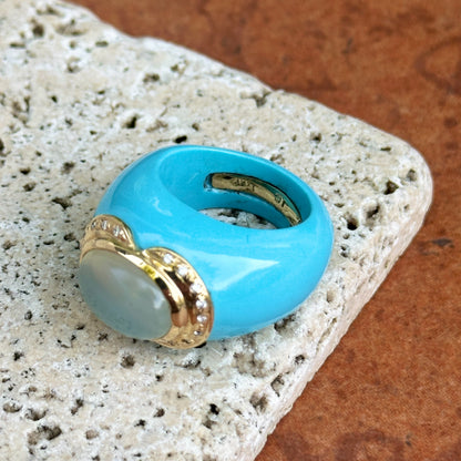 14KT Yellow Imitation Turquoise Oval Agate and Round Diamond Ring