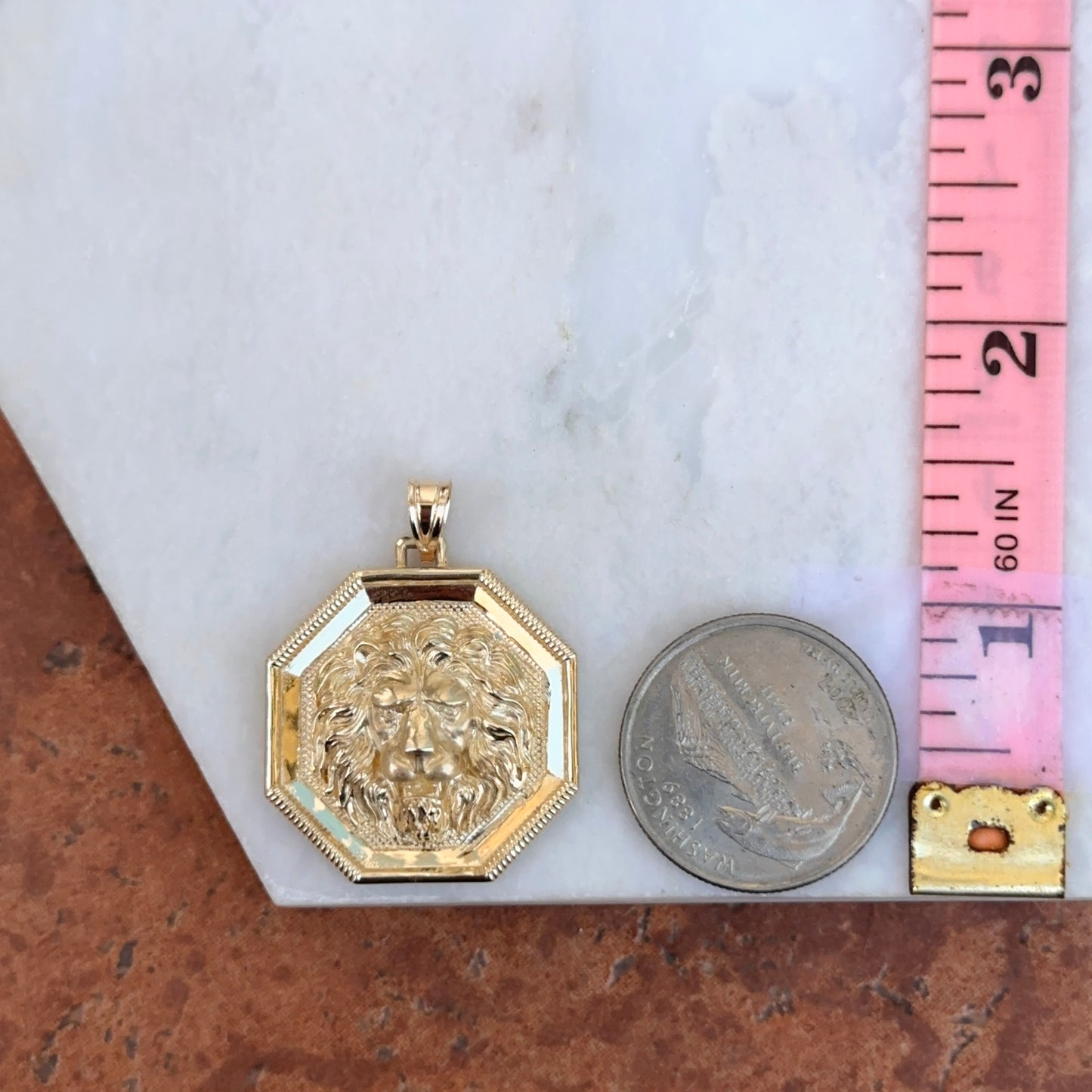 Estate 10KT Yellow Gold Lion Head Pendant