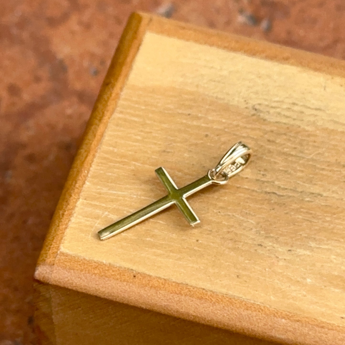 14KT Yellow Gold Flat Cross Pendant Charm 16.5mm