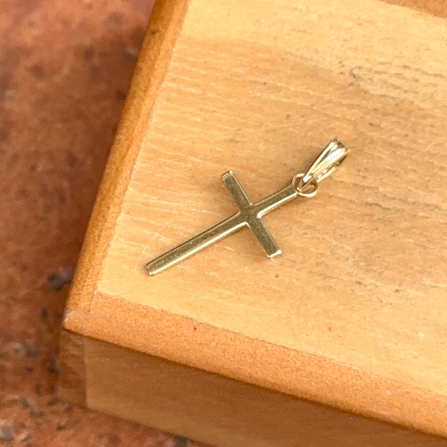 14KT Yellow Gold Flat Cross Pendant Charm 16.5mm