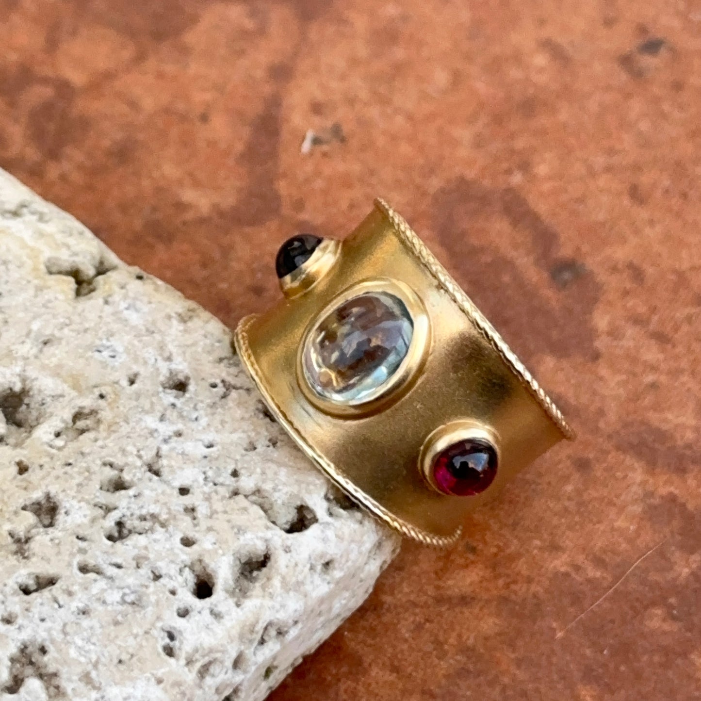 Estate 14KT Yellow Gold Byzantine Matte Aquamarine + Garnet Ring