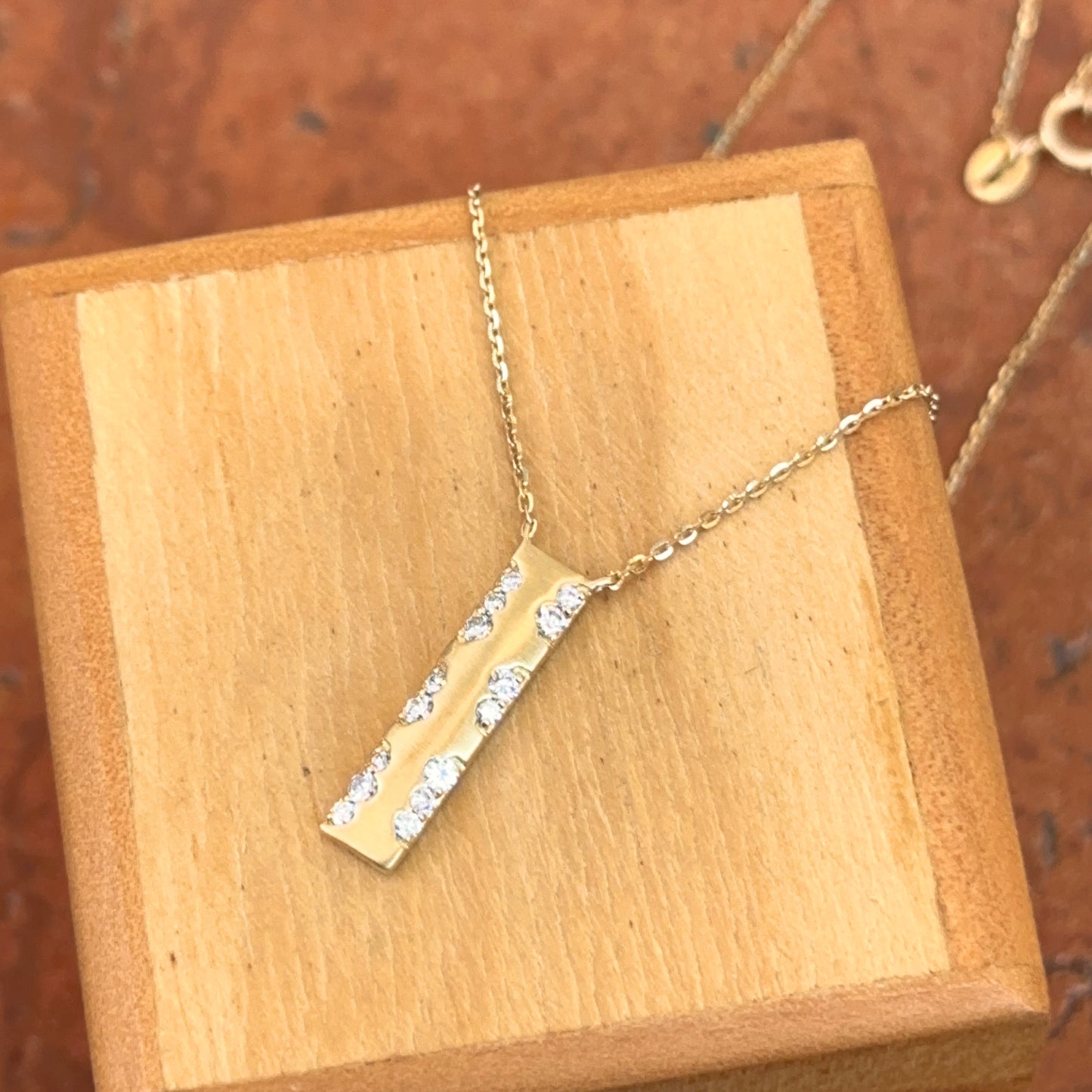 Estate 14KT Yellow Gold Matte Diamond Rectangle Pendant Necklace