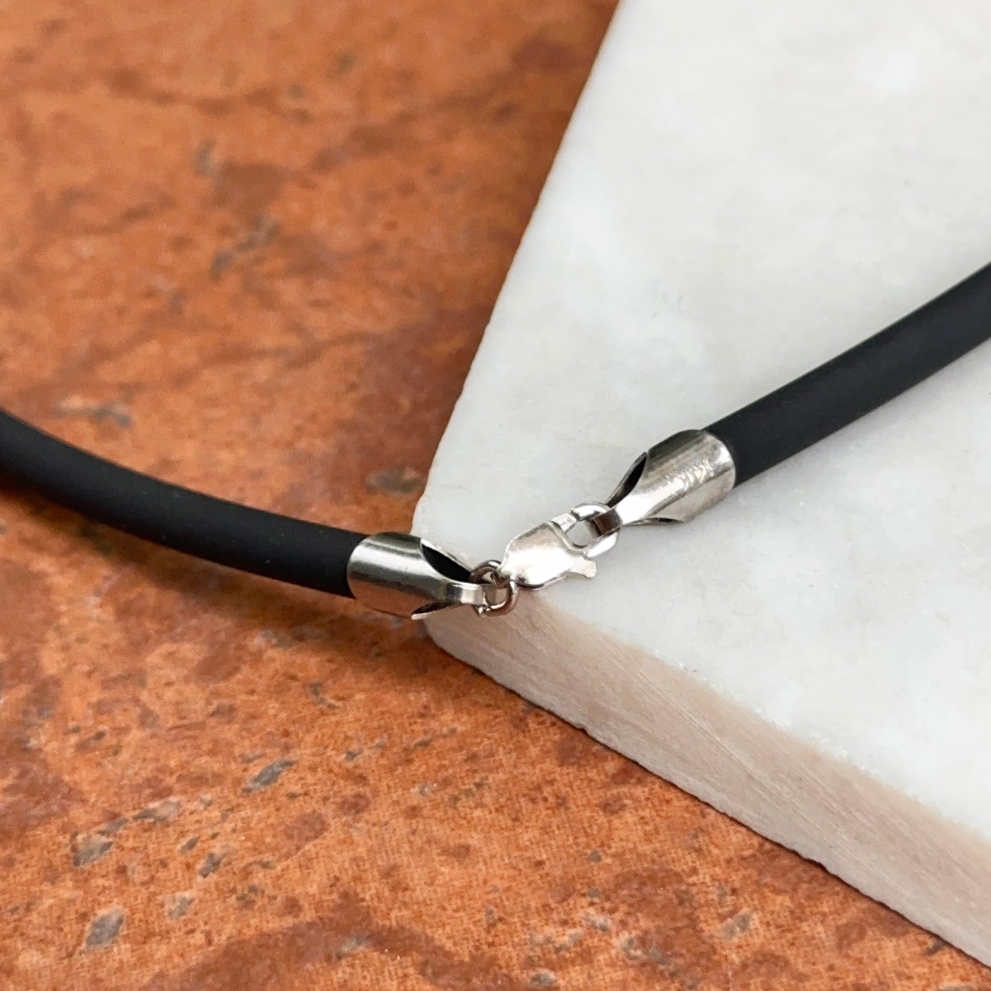 14KT White Gold 4mm Black Rubber Necklace