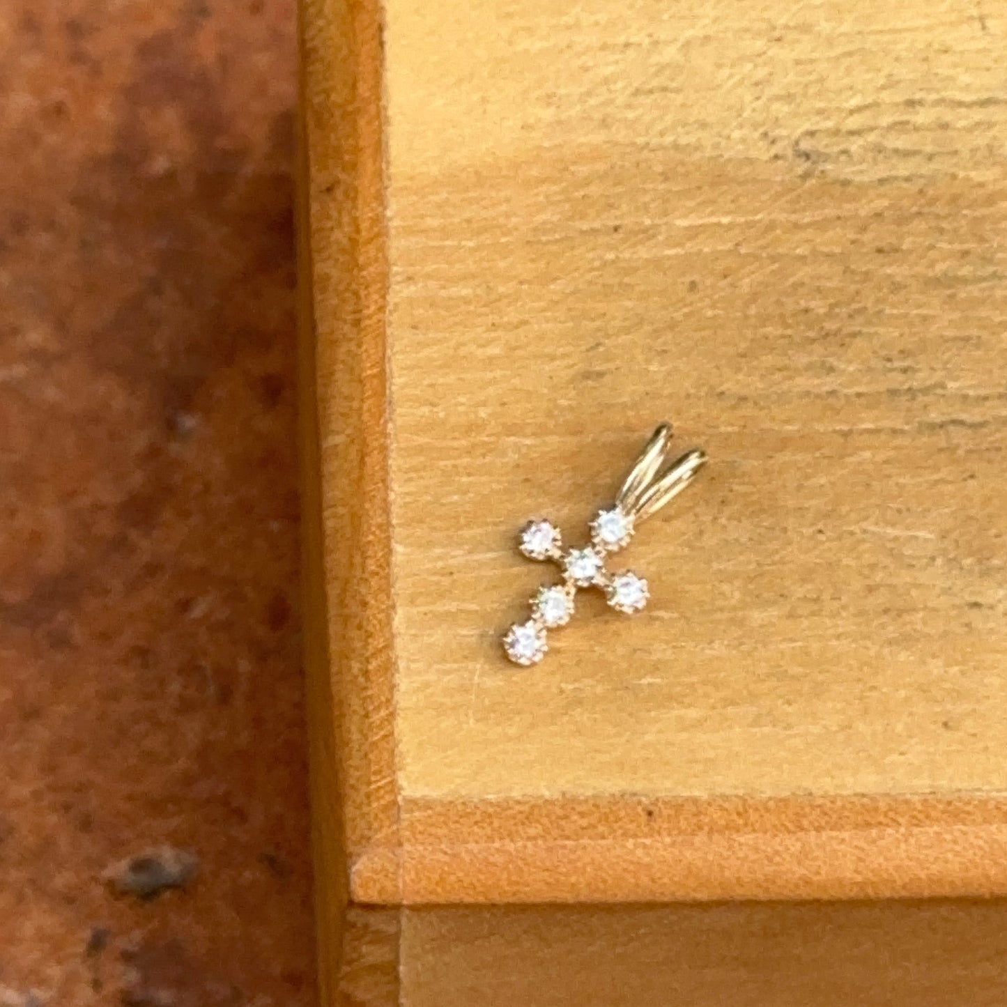 14KT Yellow Gold Round CZ Cross Pendant Charm