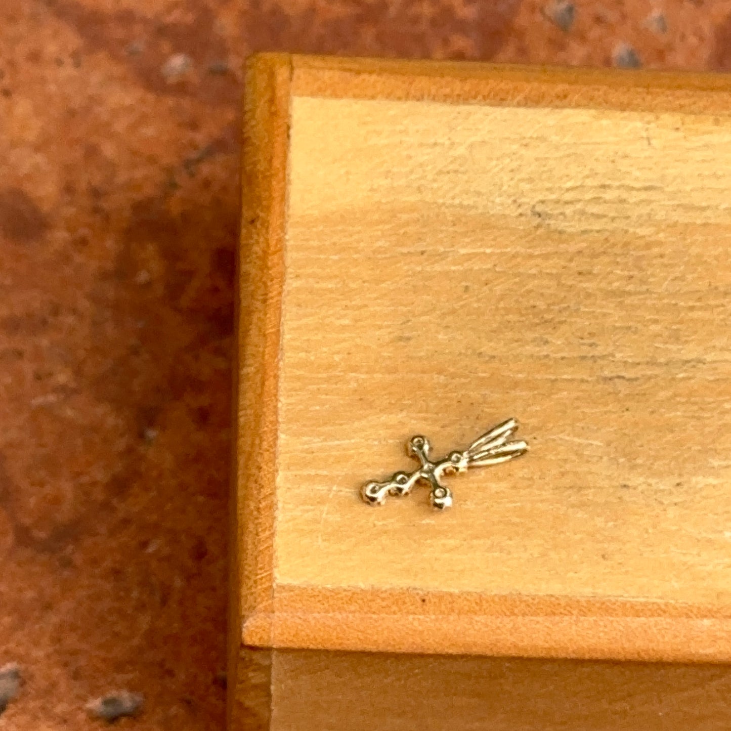 14KT Yellow Gold Round CZ Cross Pendant Charm