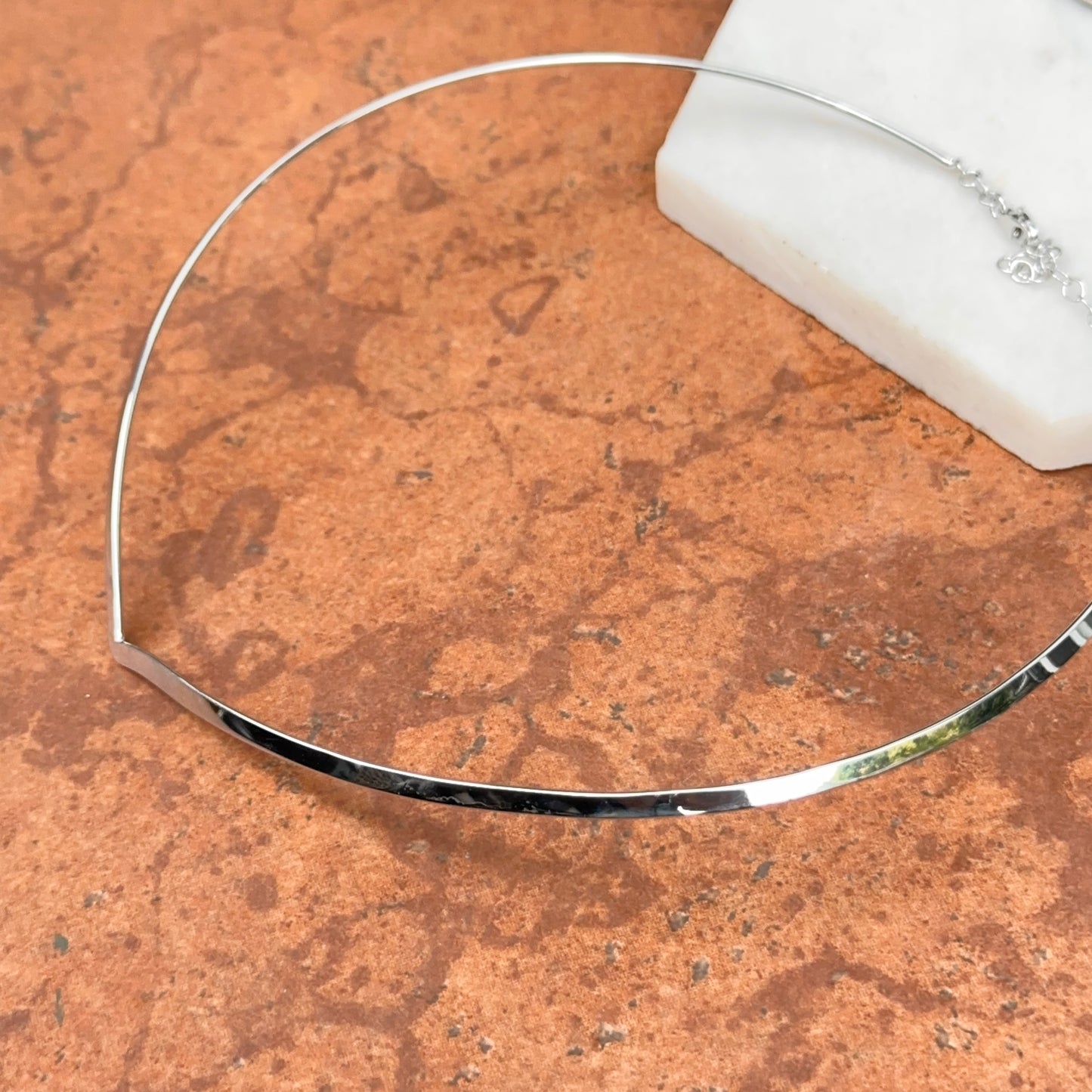 Sterling Silver V Shape Round Neck Wire Collar Necklace