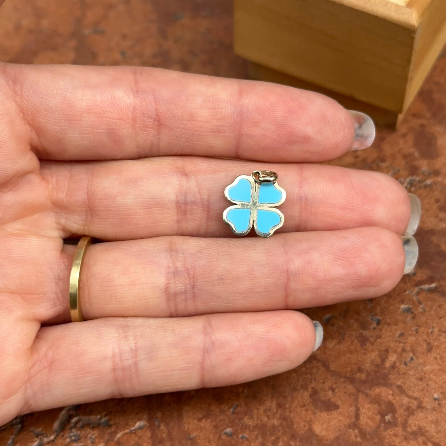 14KT Yellow Gold Turquoise 4 Leaf Clover Pendant Charm