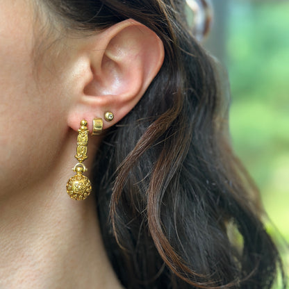 Estate 18KT Yellow Gold Filigree Ornate Dangle Earrings