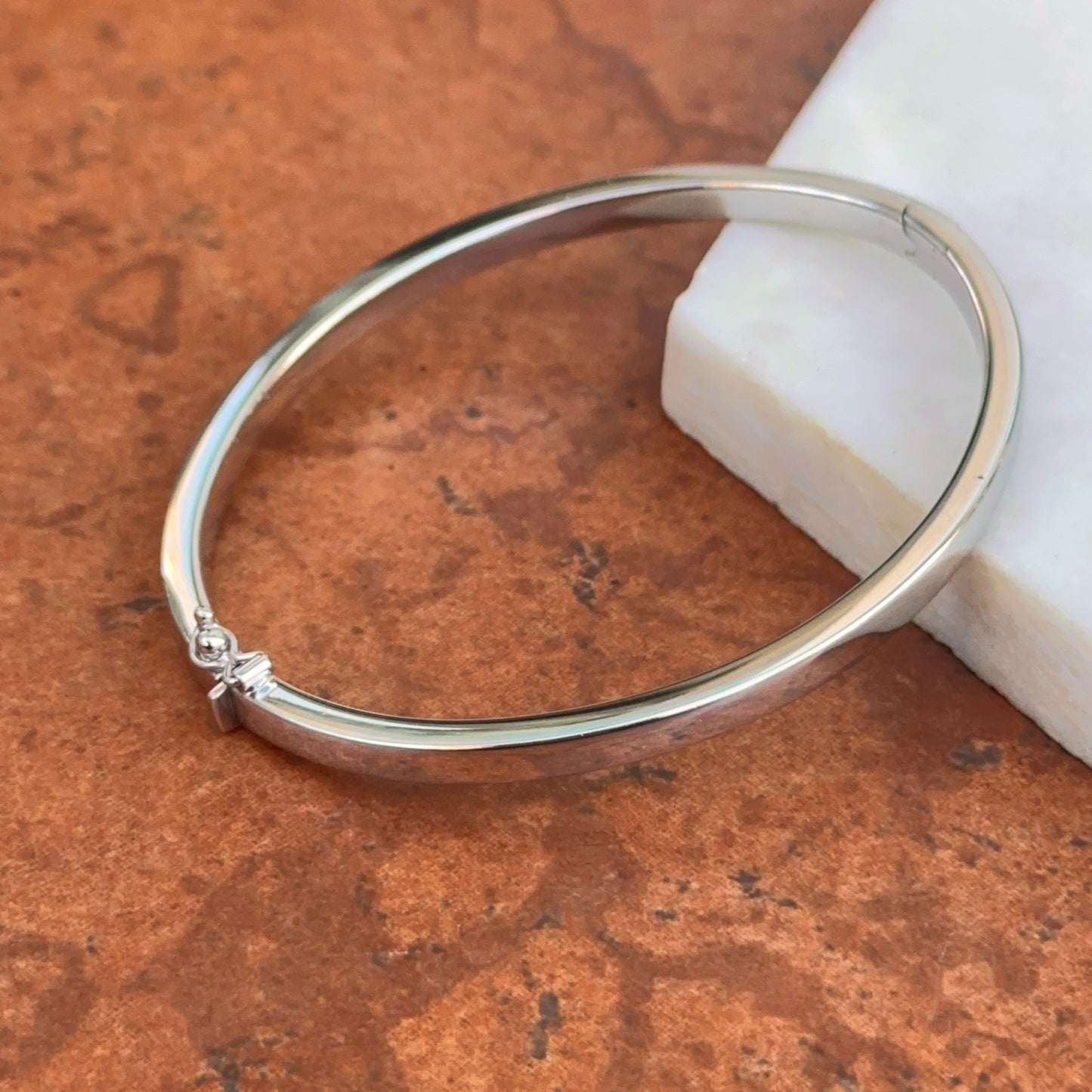 14KT White Gold Flat 4mm Hinged Bangle Bracelet