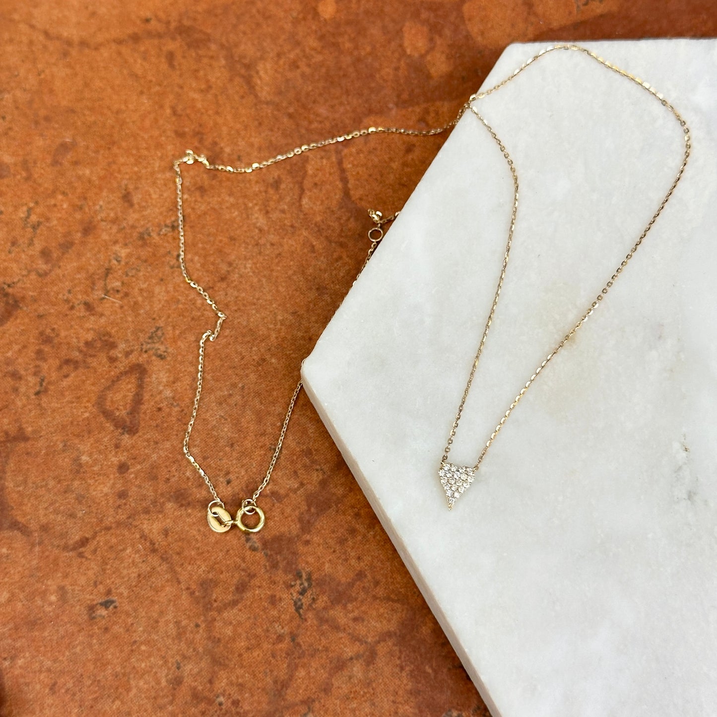 Estate 10KT Yellow Gold Pave Diamond Heart Pendant Chain Necklace