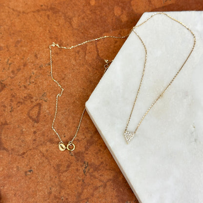 Estate 10KT Yellow Gold Pave Diamond Heart Pendant Chain Necklace