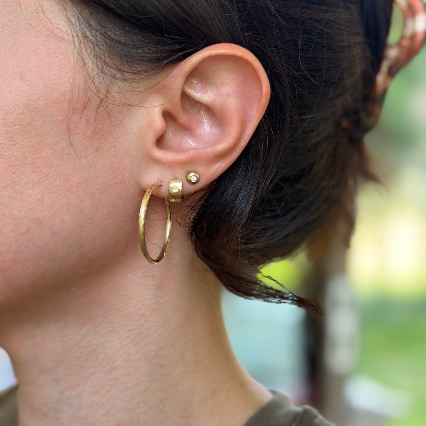 14KT Yellow Gold Matte + Diamond-Cut Round Hoop Earrings 30mm