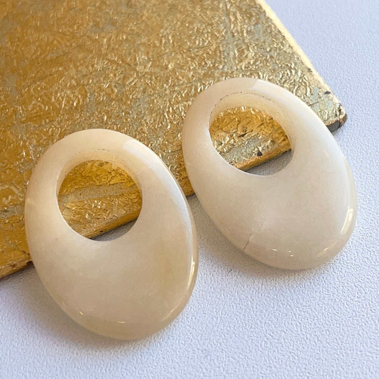 Estate Cream Quartz or Onyx Oval Earring Charms