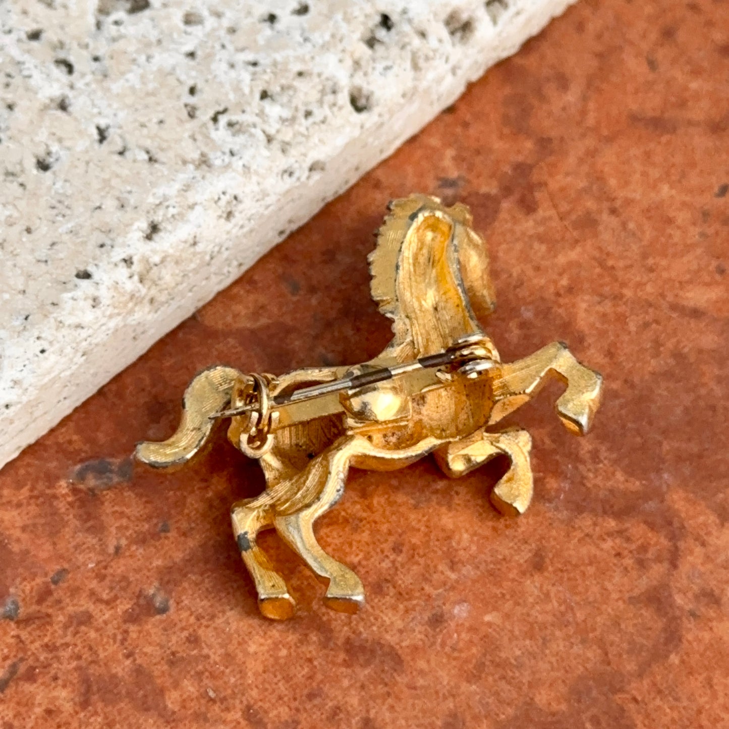 Estate Gold-Tone Black Stone 3D Horse Pin Brooch