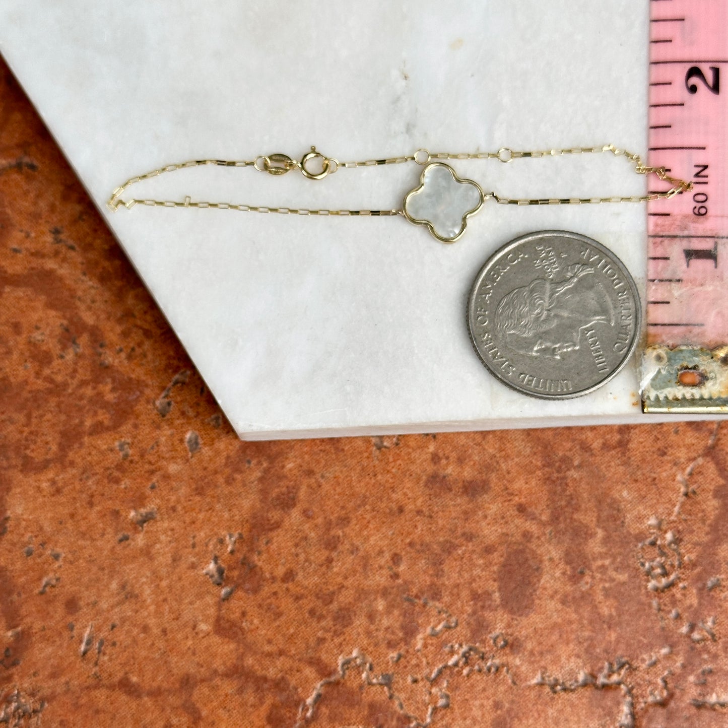 14KT Yellow Gold 12mm Mother of Pearl Clover Station Paperclip Chain Bracelet