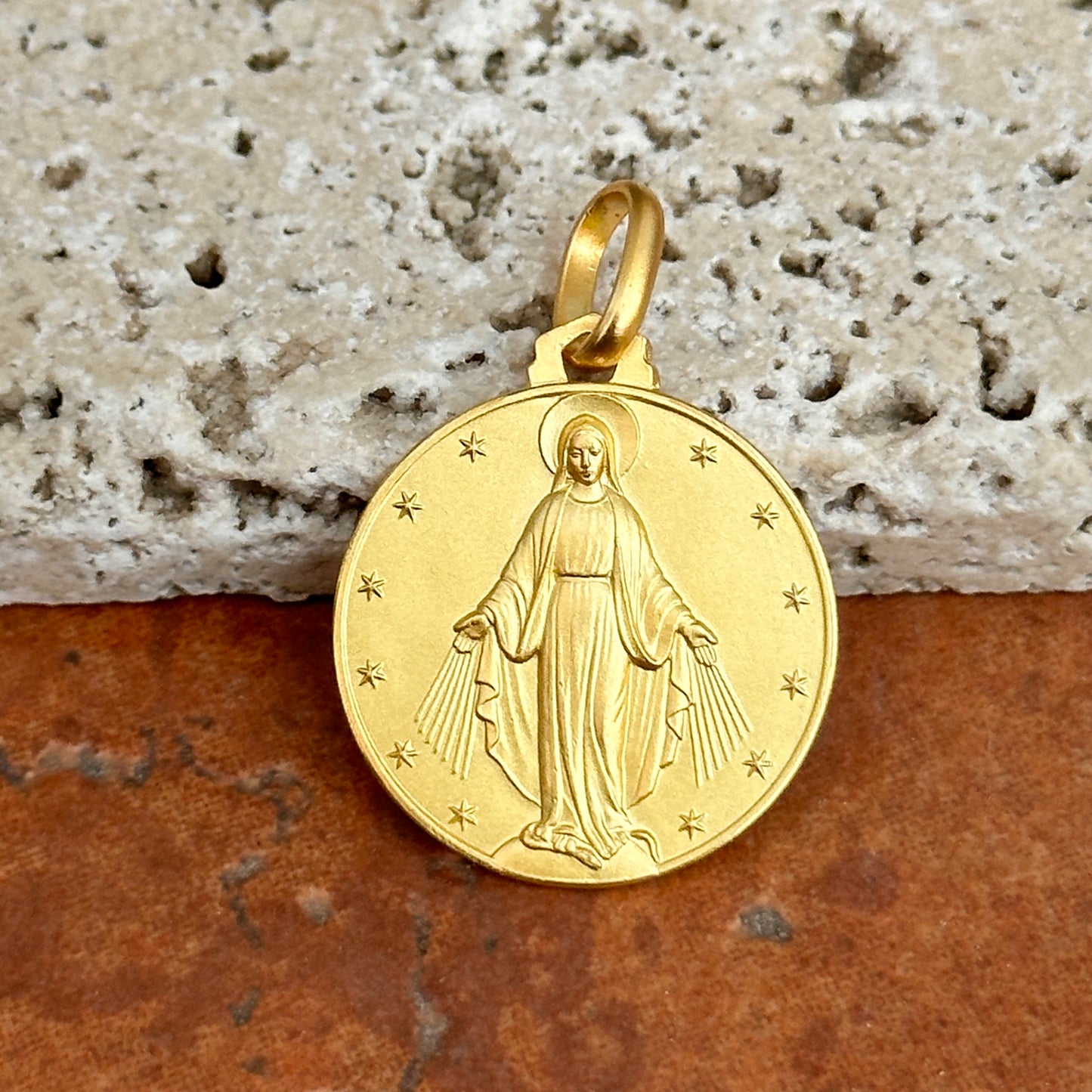 14KT Yellow Gold Matte Miraculous Medal Round Pendant 21mm