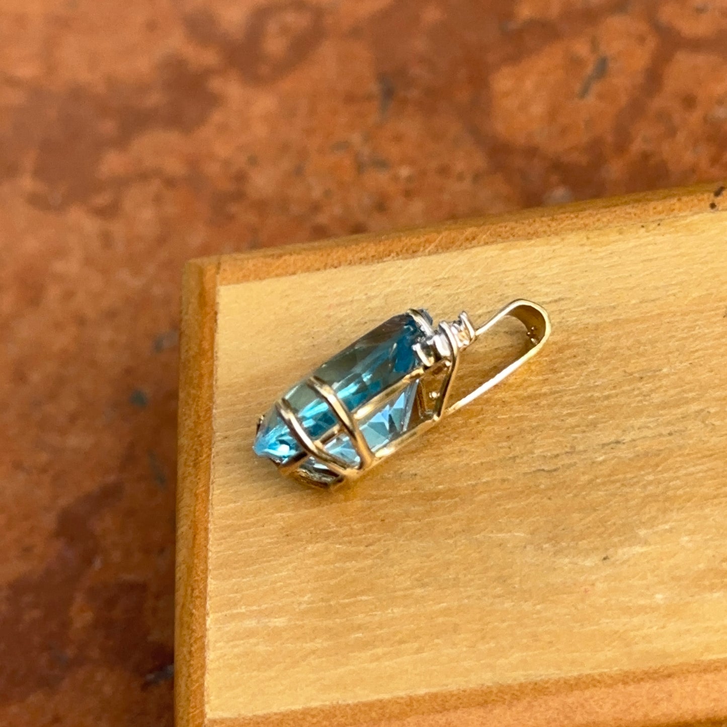 Estate 14KT Yellow Gold Pear Blue Topaz + Diamond Pendant