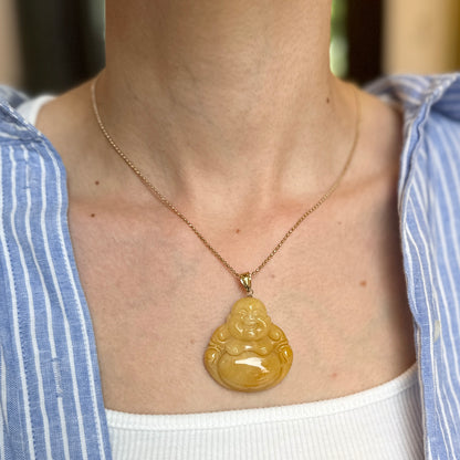 Estate 14KT Yellow Gold Carved Genuine Beige Jade Buddha Pendant 40mm