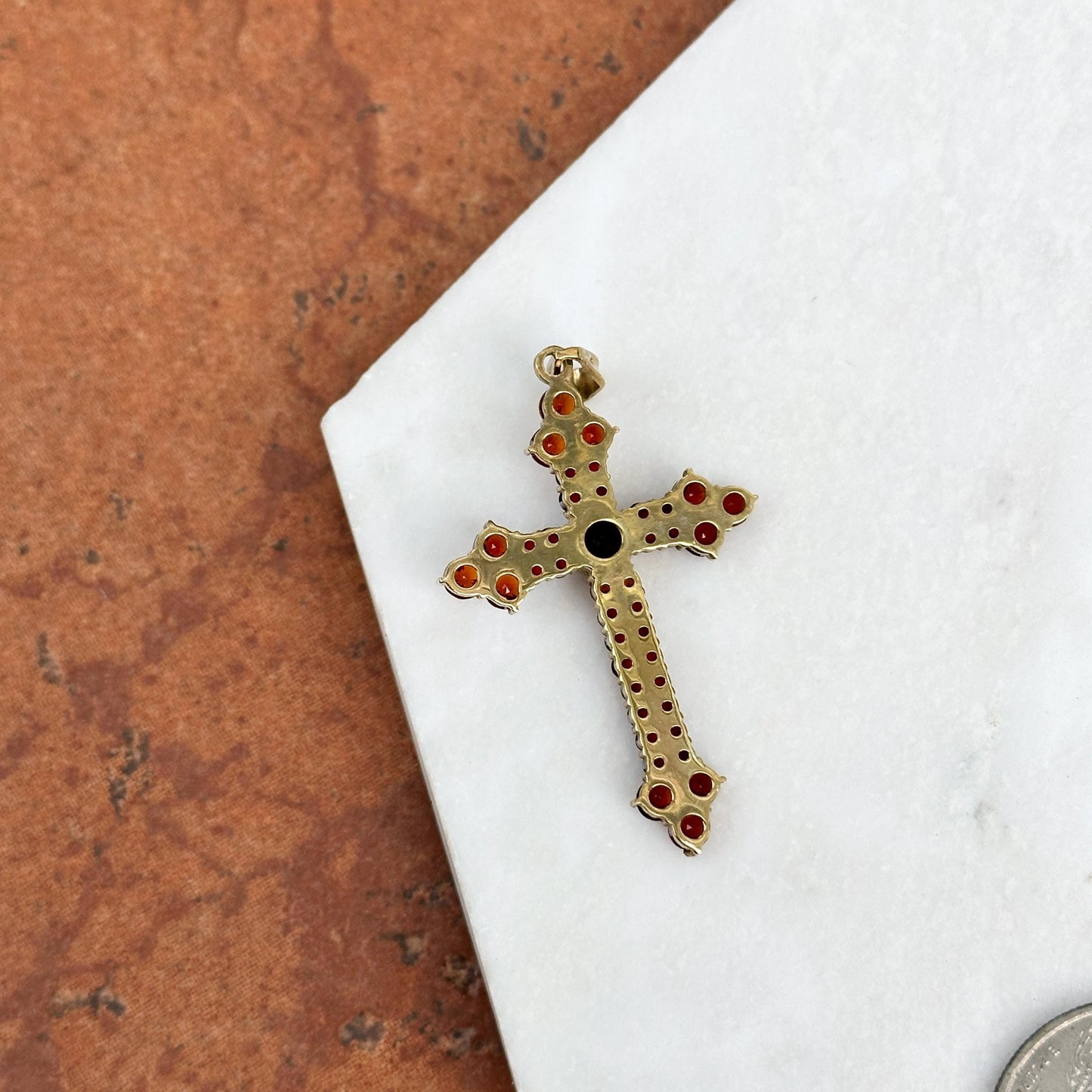 Estate 14KT Yellow Gold Garnet Cross Pendant