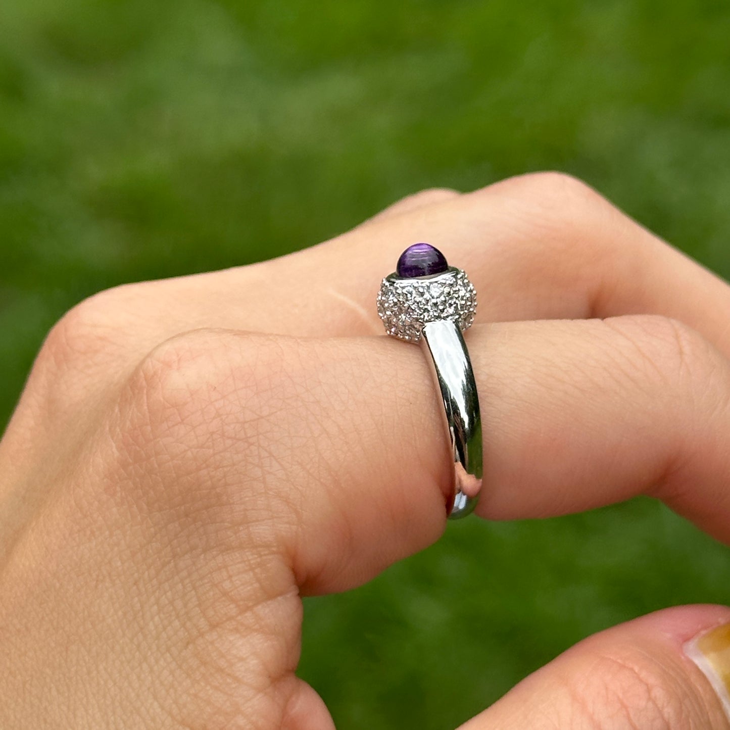Estate 14KT White Gold Cabochon Amethyst + Pave Diamond Ring
