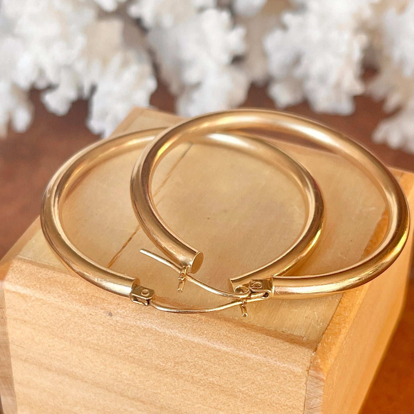 14KT Yellow Gold Tube Hoop Earrings