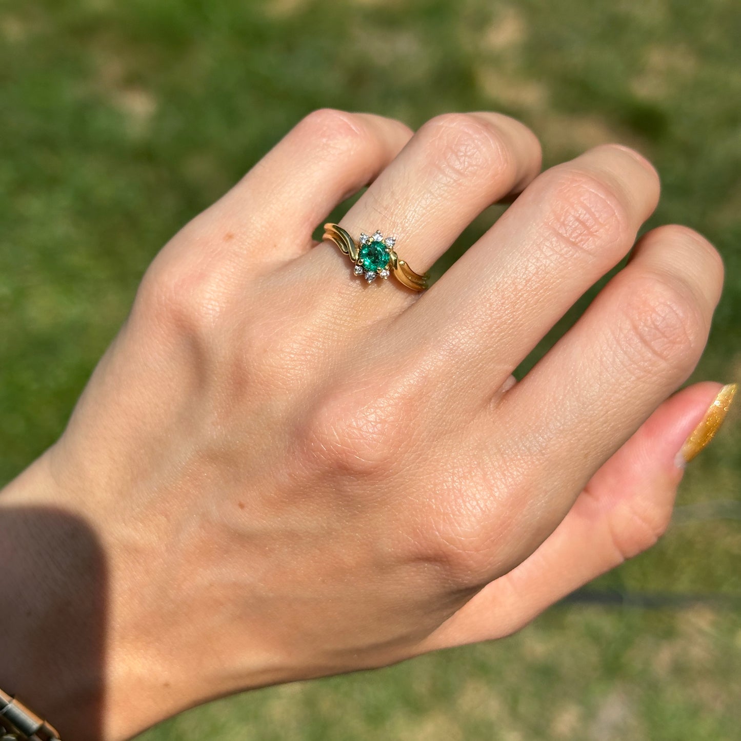 Estate 18KT Yellow Gold Round Emerald Half Halo Diamond Ring
