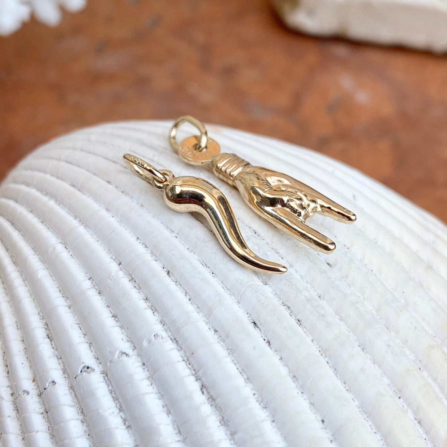 14KT Yellow Gold Mano + Horn Pendant Charms Set