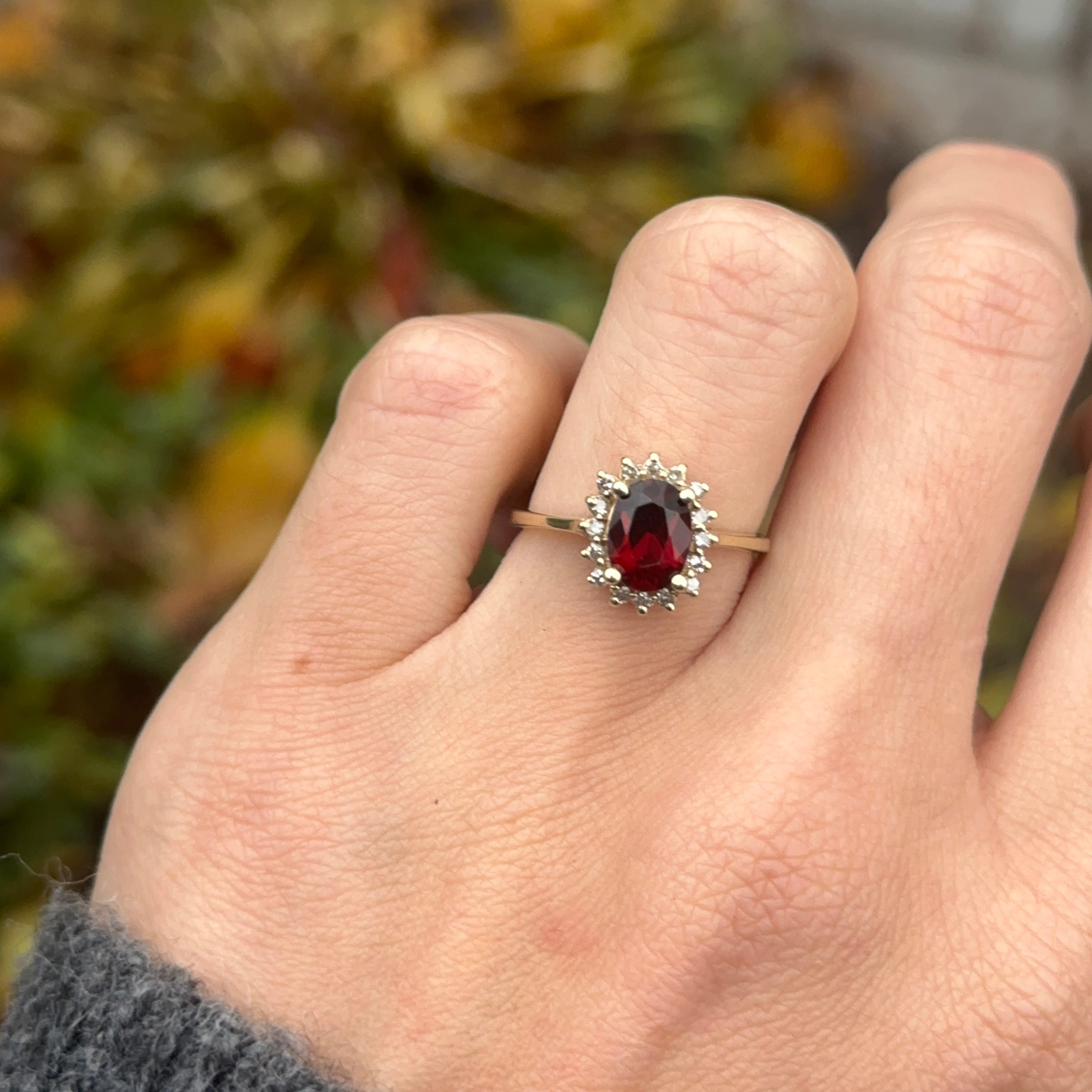 Genuine on sale Estate 14k Yellow Gold Garnet Diamond Ring