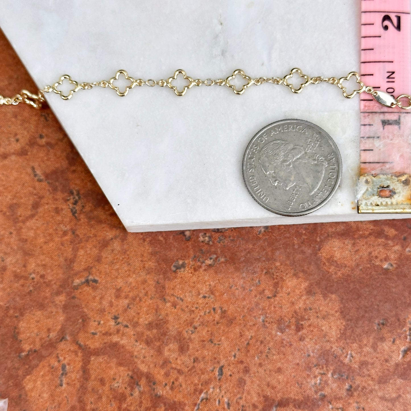 14KT Yellow Gold Clover Cut-Out Station Chain Bracelet 7"