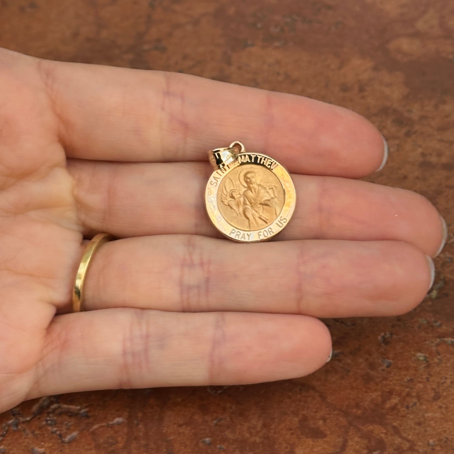 14KT Yellow Gold St. Matthew Round Medal Pendant 18mm