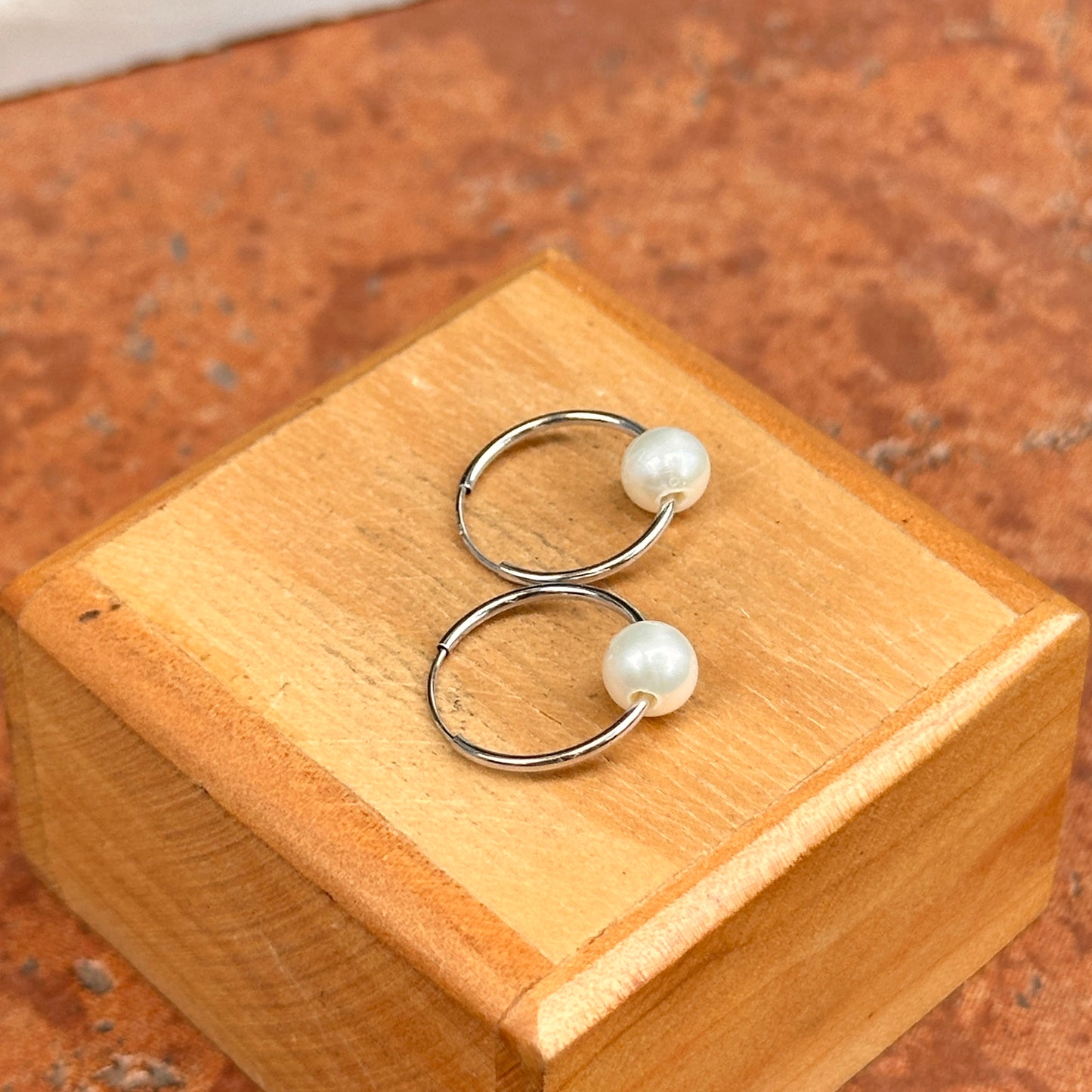14KT White Gold Freshwater Pearl Endless Hoop Earrings
