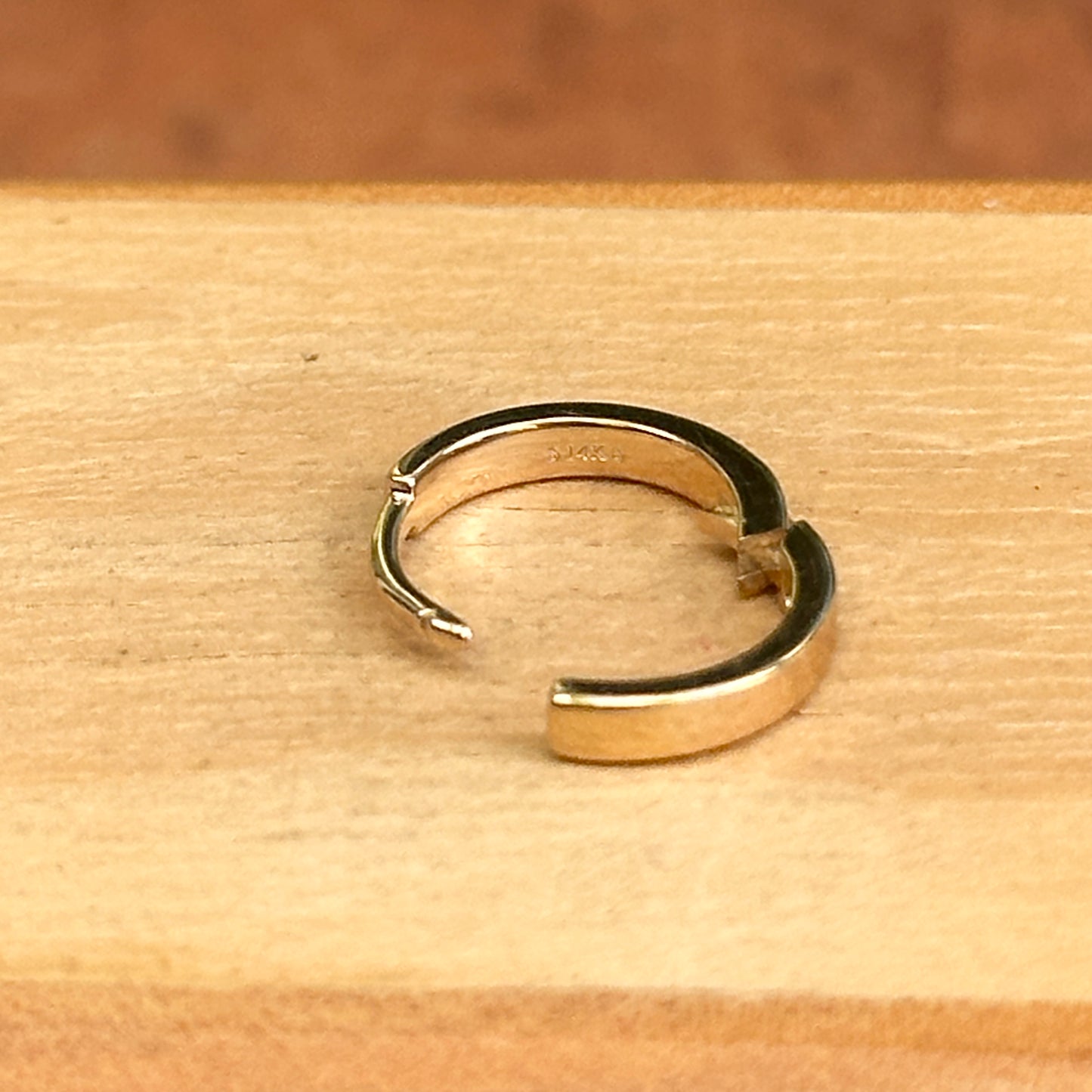 14KT Yellow Gold Solid Navy Blue Enamel Huggie Hoop Earrings Small