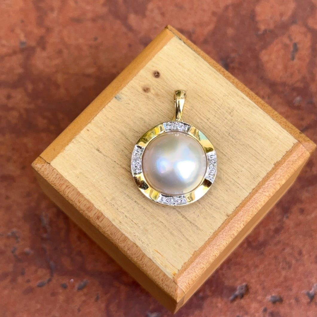 Estate 14KT Yellow Gold Round Mabe Pearl + Diamond Pendant Enhancer