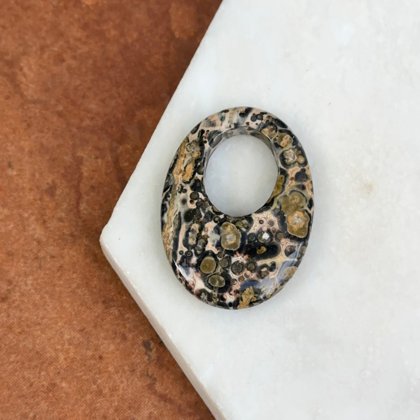 Estate Leopard Agate Oval Disc Pendant