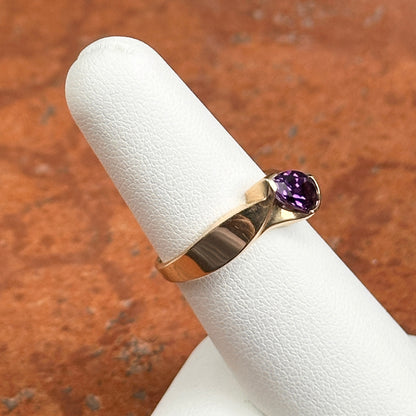Estate 10KT Yellow Gold Tilted Pear Amethyst Solitaire Ring
