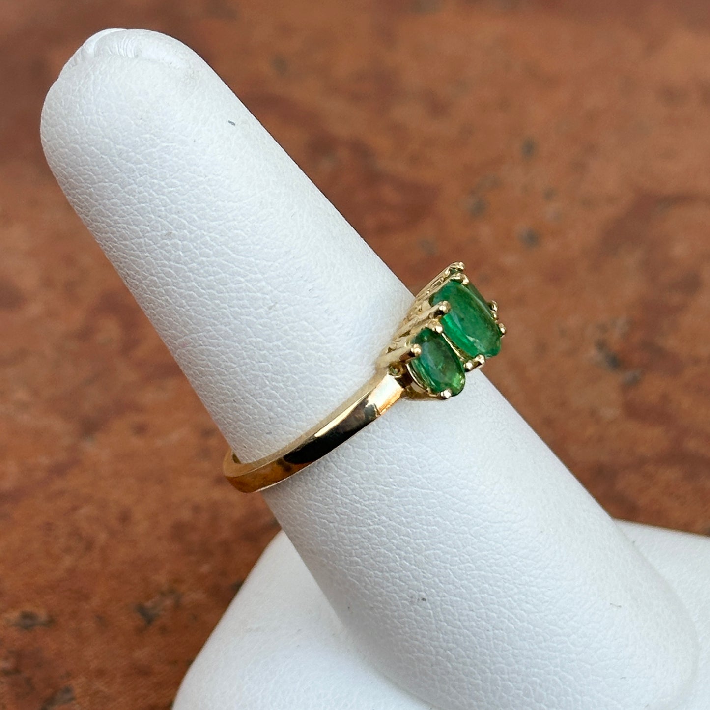 Estate 10KT Yellow Gold Oval-Cut Emerald Ring