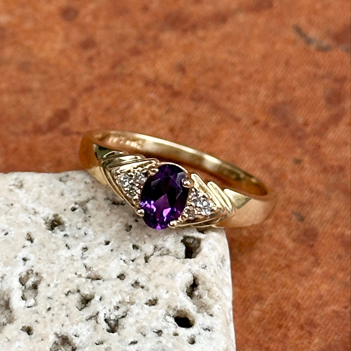 Estate 14KT Yellow Gold Oval Amethyst + Diamond Ring