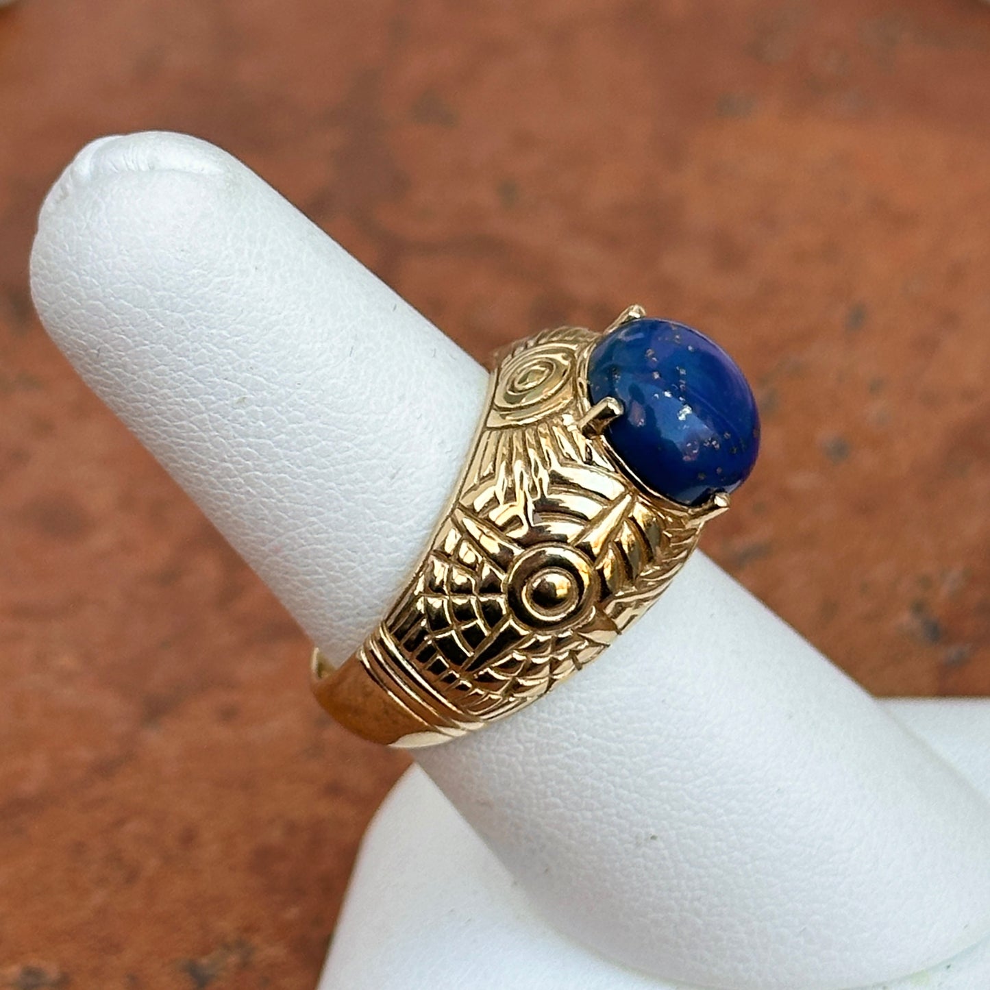 Estate 10KT Yellow Gold Lapis Lazuli Cabochon Ring