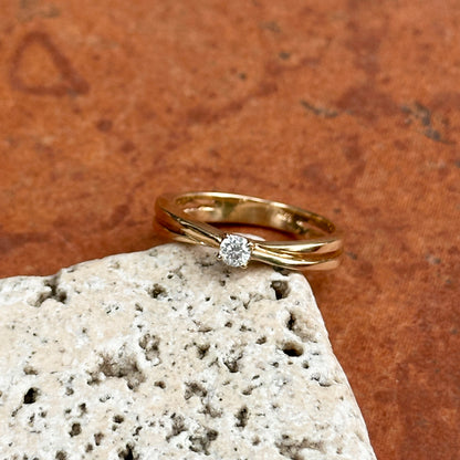 Estate 10KT Yellow Gold Round .11 CT Diamond Ring
