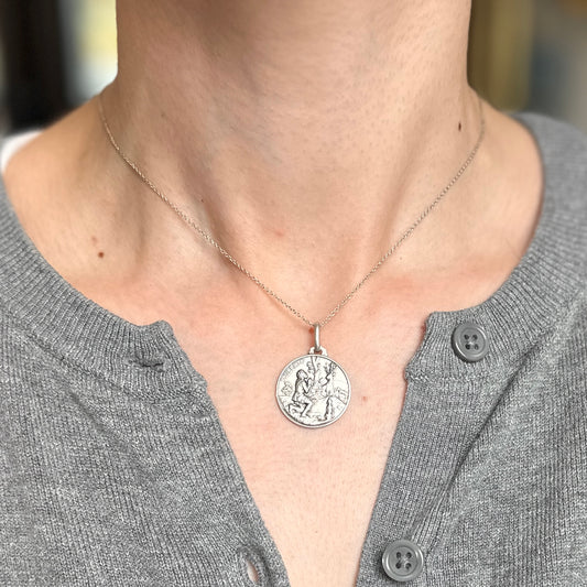 Sterling Silver Antiqued St Uberto Round Medal Pendant 18mm