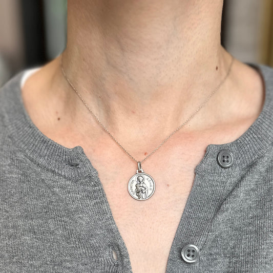 Sterling Silver Antiqued St Agnes of Rome Round Medal Pendant 18mm